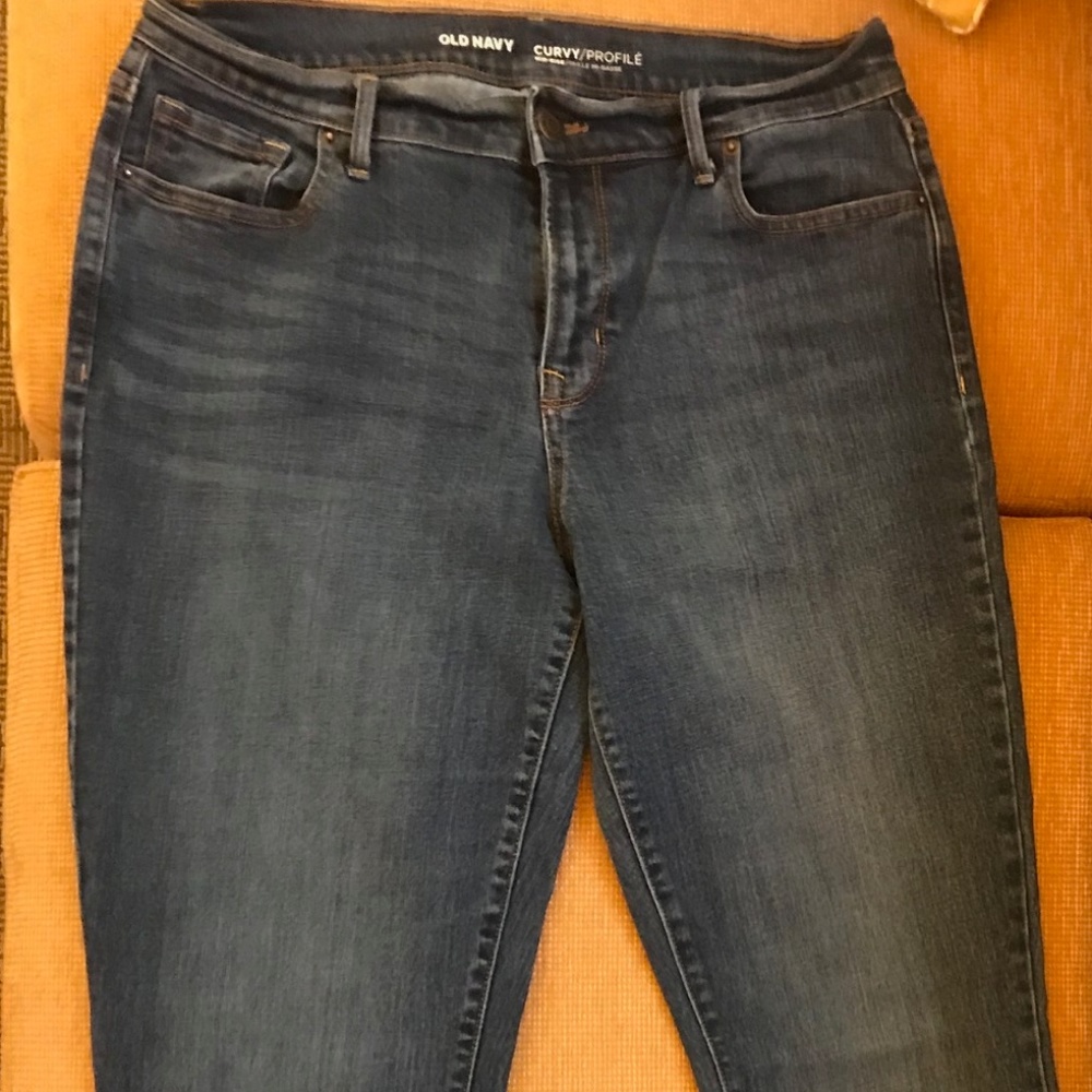 Old Navy Jeans - Curvy/Profile